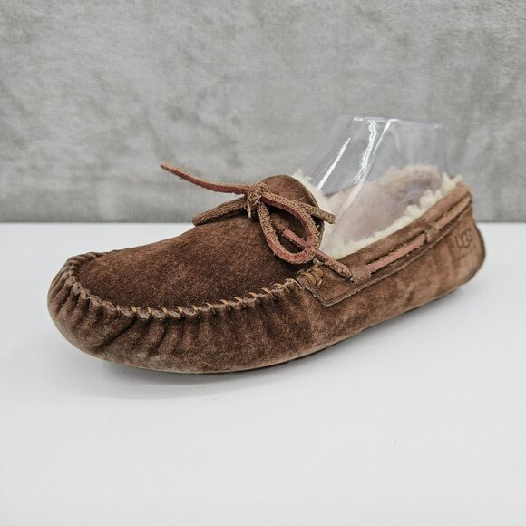 UGG Shoes - UGG Dakota Moccasin Slippers 7 Espresso Brown Leather Sheepskin Lined Cozy Warm